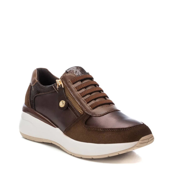 CAMEL TRAINERS